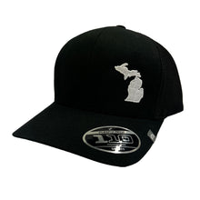 Load image into Gallery viewer, TravisMathew Widder 2.0 Michigan Hat - Black/White/One Size
 - 6