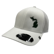 Load image into Gallery viewer, TravisMathew Widder 2.0 Michigan Hat - White/Green/One Size
 - 22